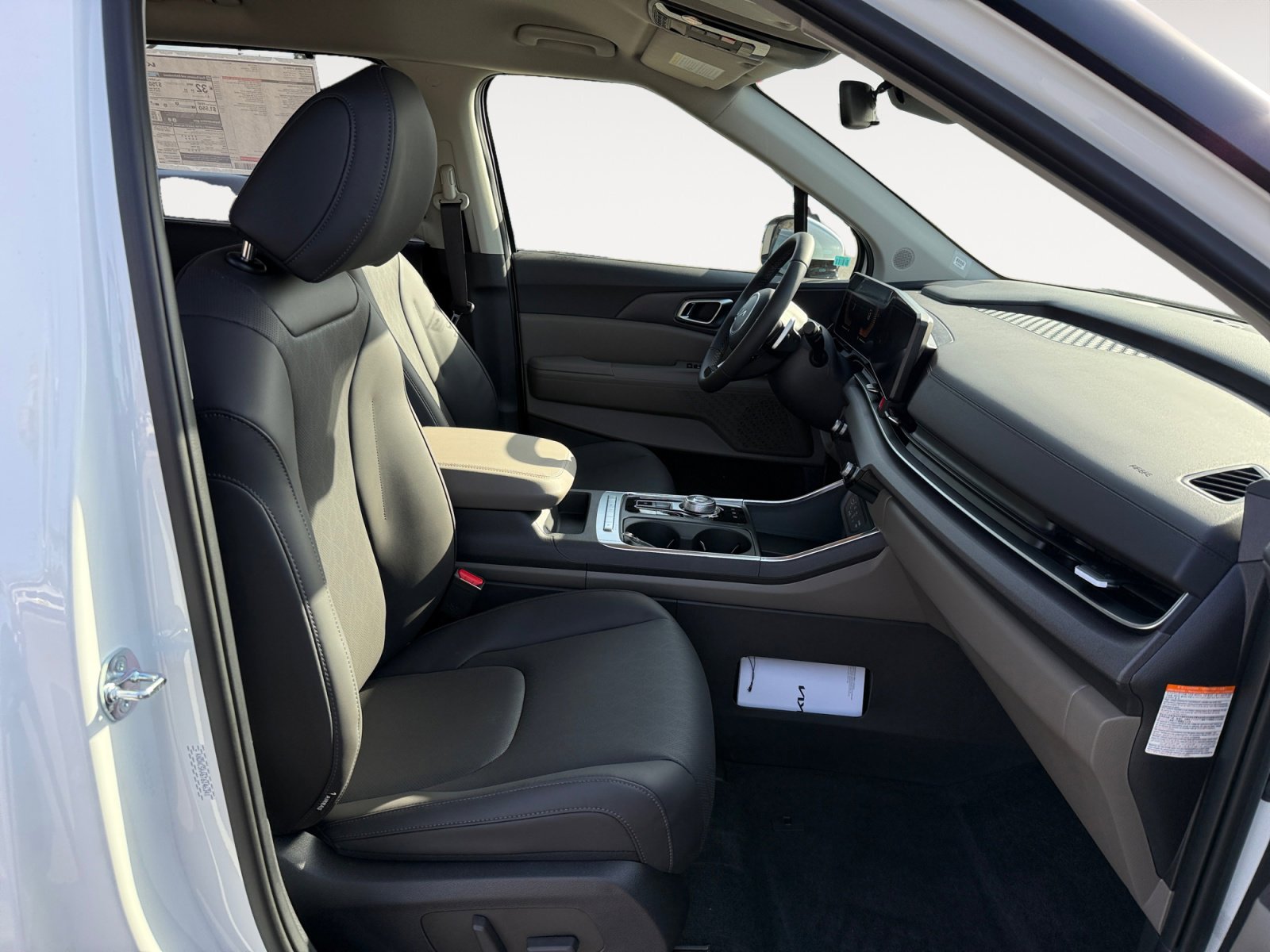 New 2026 Kia Carnival EX image 19