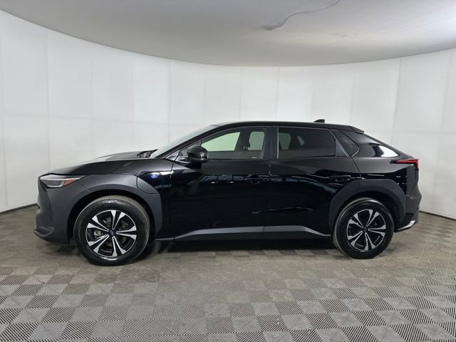 Used 2023 Subaru Solterra AWD image 6