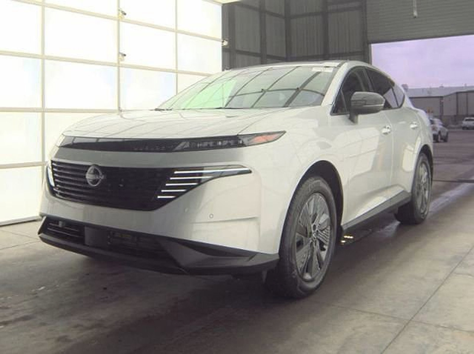 Used 2025 Nissan Murano SL AWD/4WD image 1