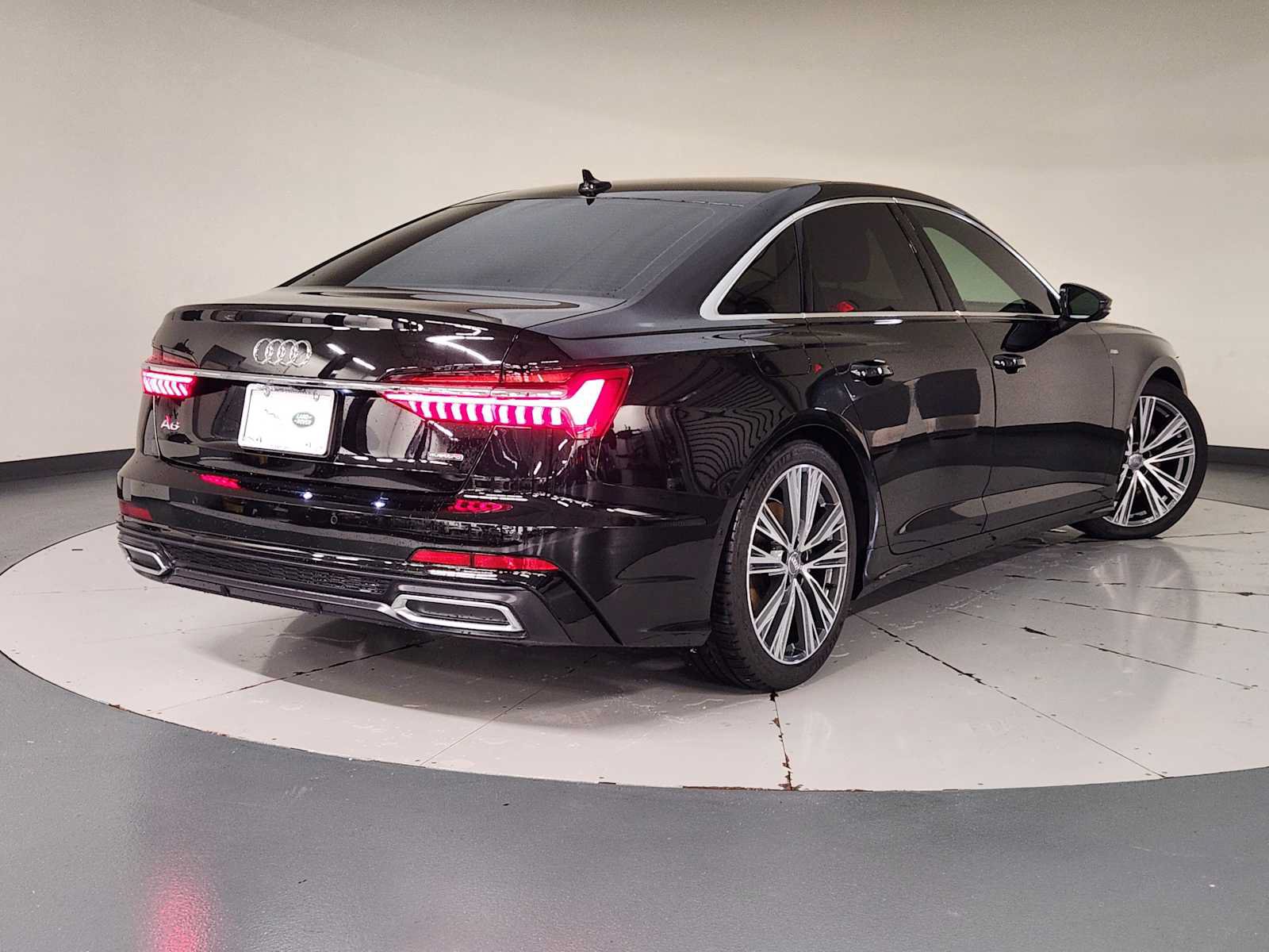 Used 2019 Audi A6 3.0T Premium Plus w/ Premium Plus Package AWD/4WD image 2