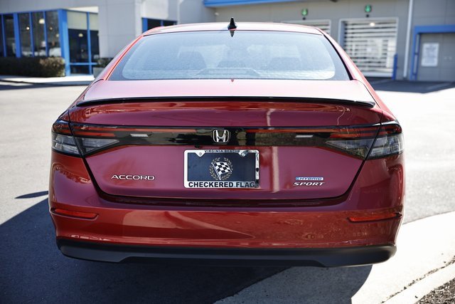 Used 2024 Honda Accord Sport image 6