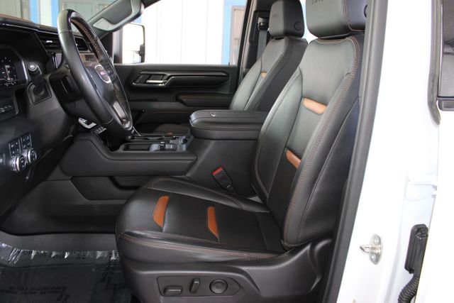 Used 2024 GMC Sierra 2500 AT4 w/ AT4 Premium Plus Package AWD/4WD image 24