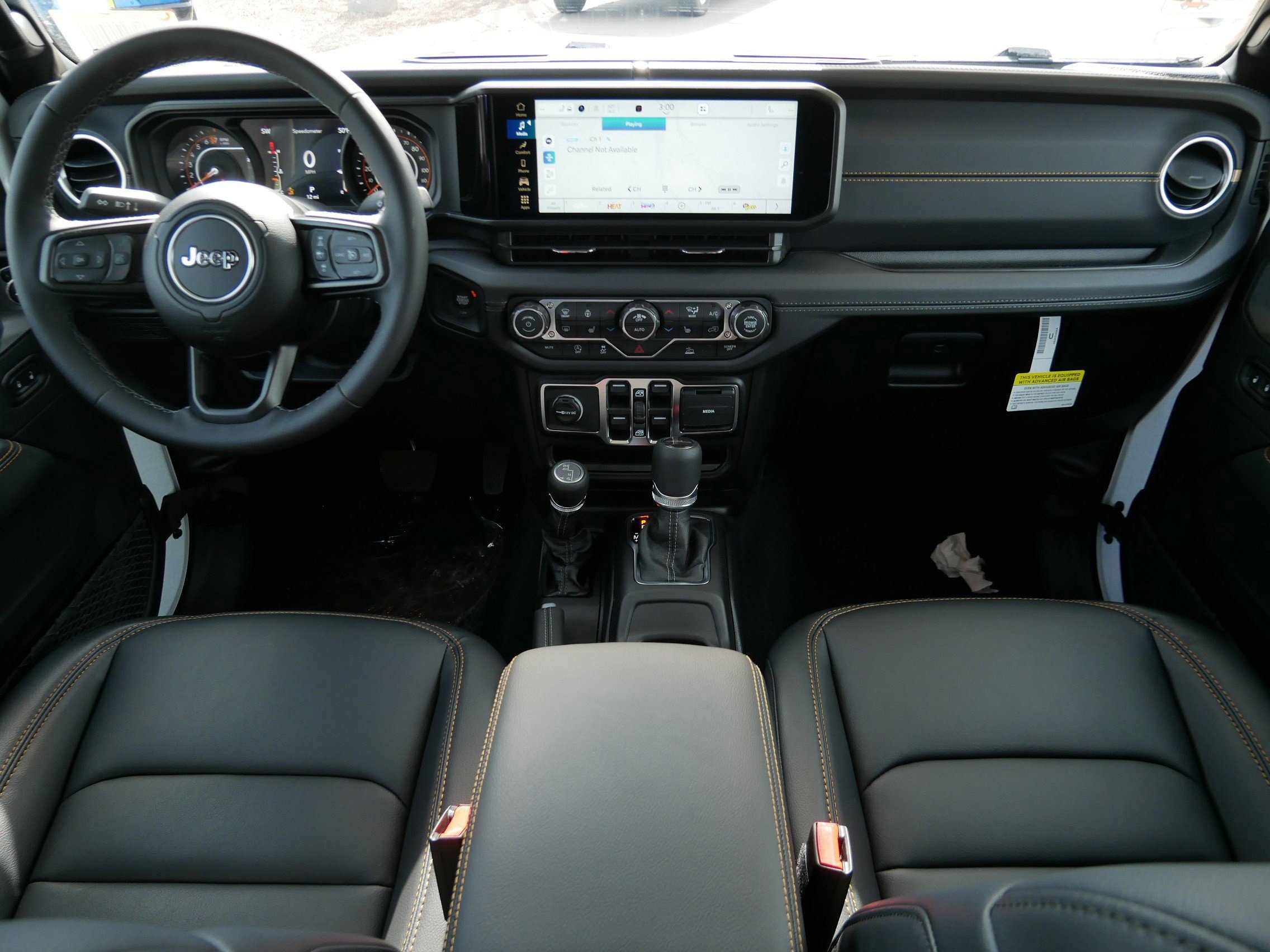 New 2026 Jeep Gladiator Sport AWD/4WD image 11