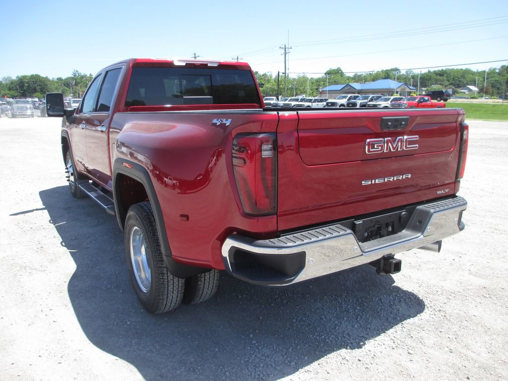 New 2026 GMC Sierra 3500 SLT w/ SLT Premium Package AWD/4WD image 9