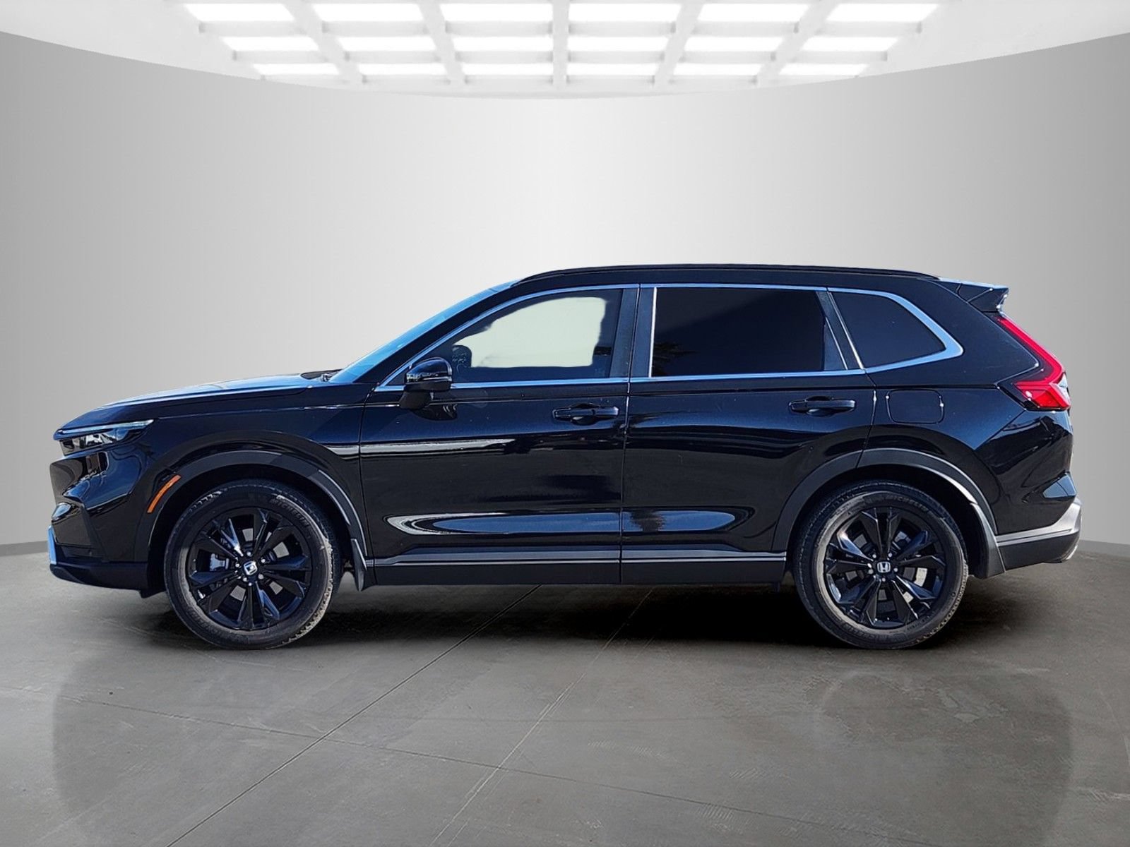 Used 2024 Honda CR-V Sport Touring image 4