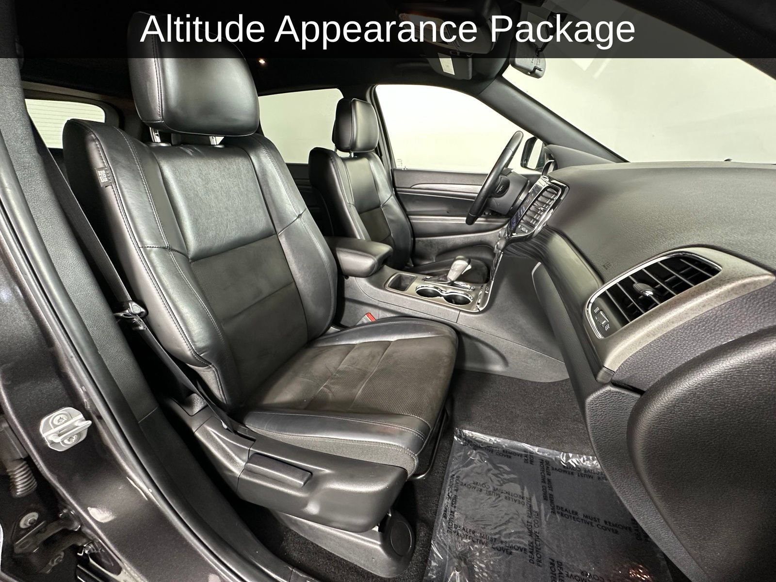 Used 2021 Jeep Grand Cherokee Laredo X AWD/4WD image 5