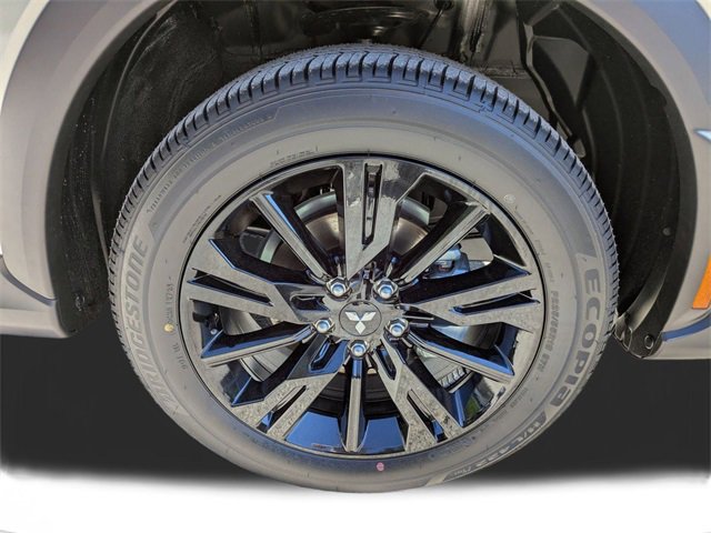 New 2026 Mitsubishi Eclipse Cross LE image 13