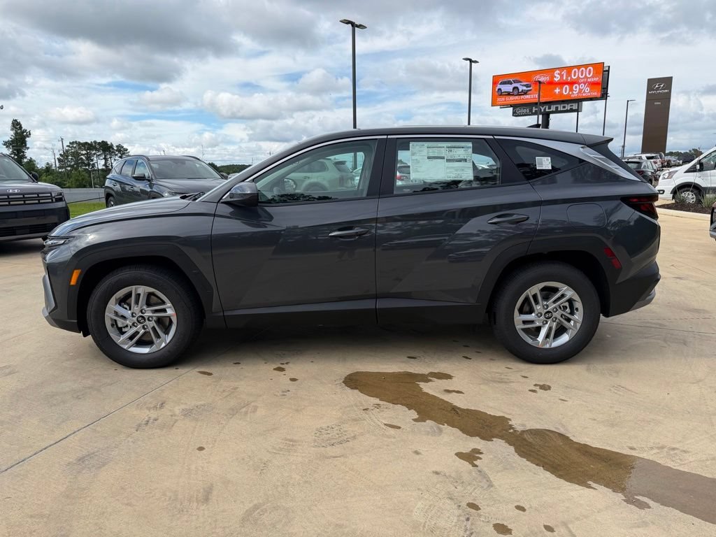 New 2026 Hyundai Tucson SE FWD image 2