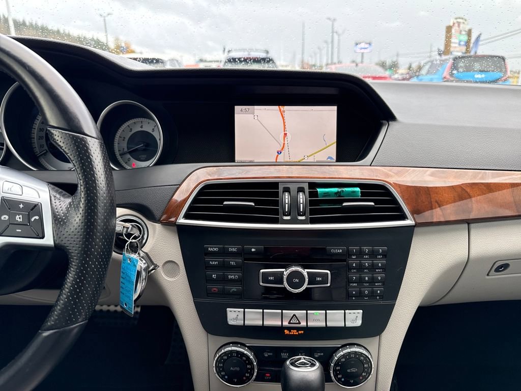 Used 2013 Mercedes-Benz C 300 4MATIC Sedan image 25