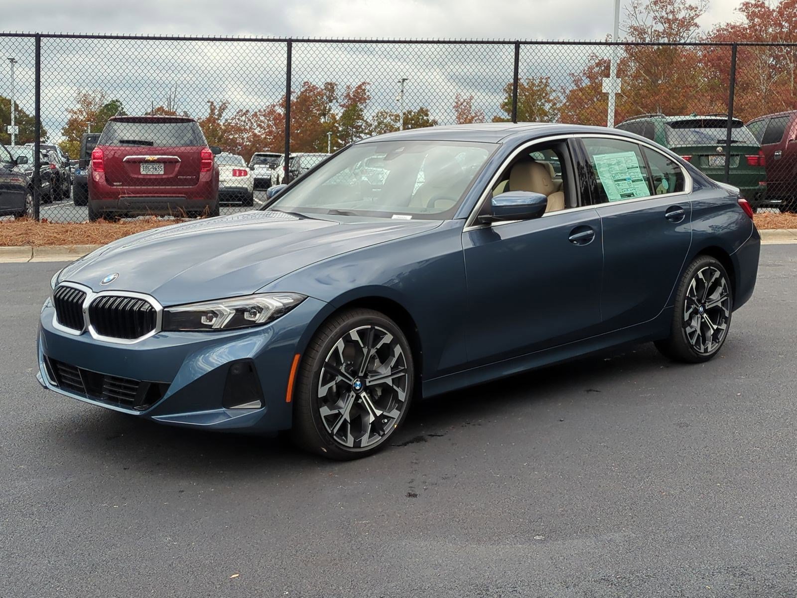 Certified 2026 BMW 330i xDrive Sedan w/ Premium Package AWD/4WD image 5