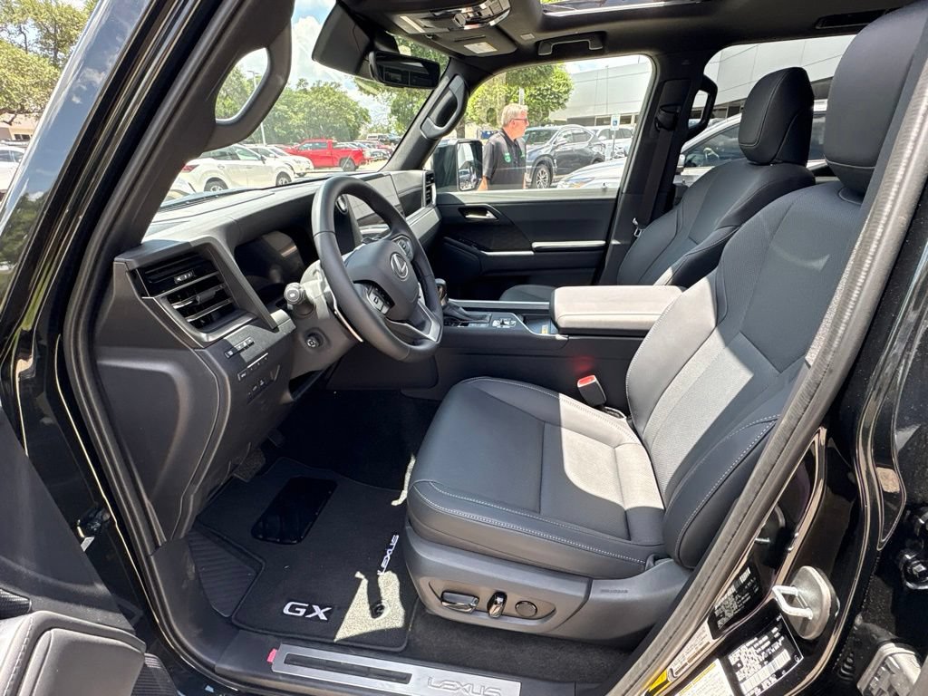 Certified 2026 Lexus GX 550 w/ Cold Area Package AWD/4WD image 18