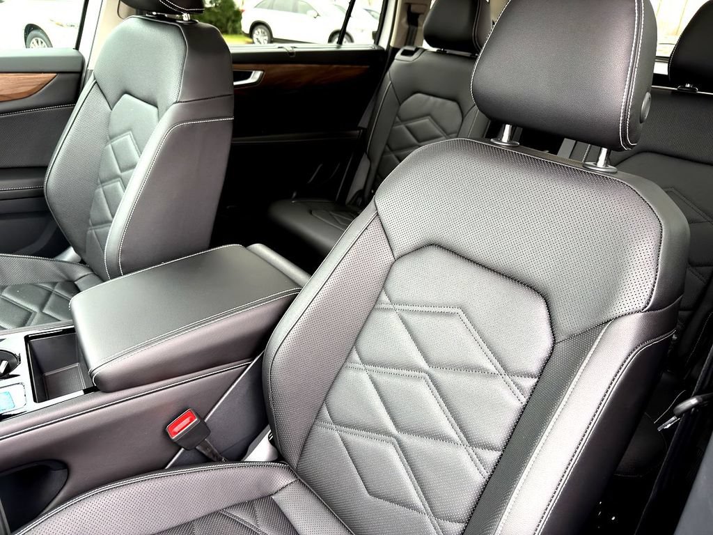New 2026 Volkswagen Atlas SE FWD image 11