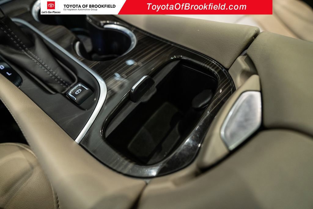 Used 2020 Buick Envision Essence image 29