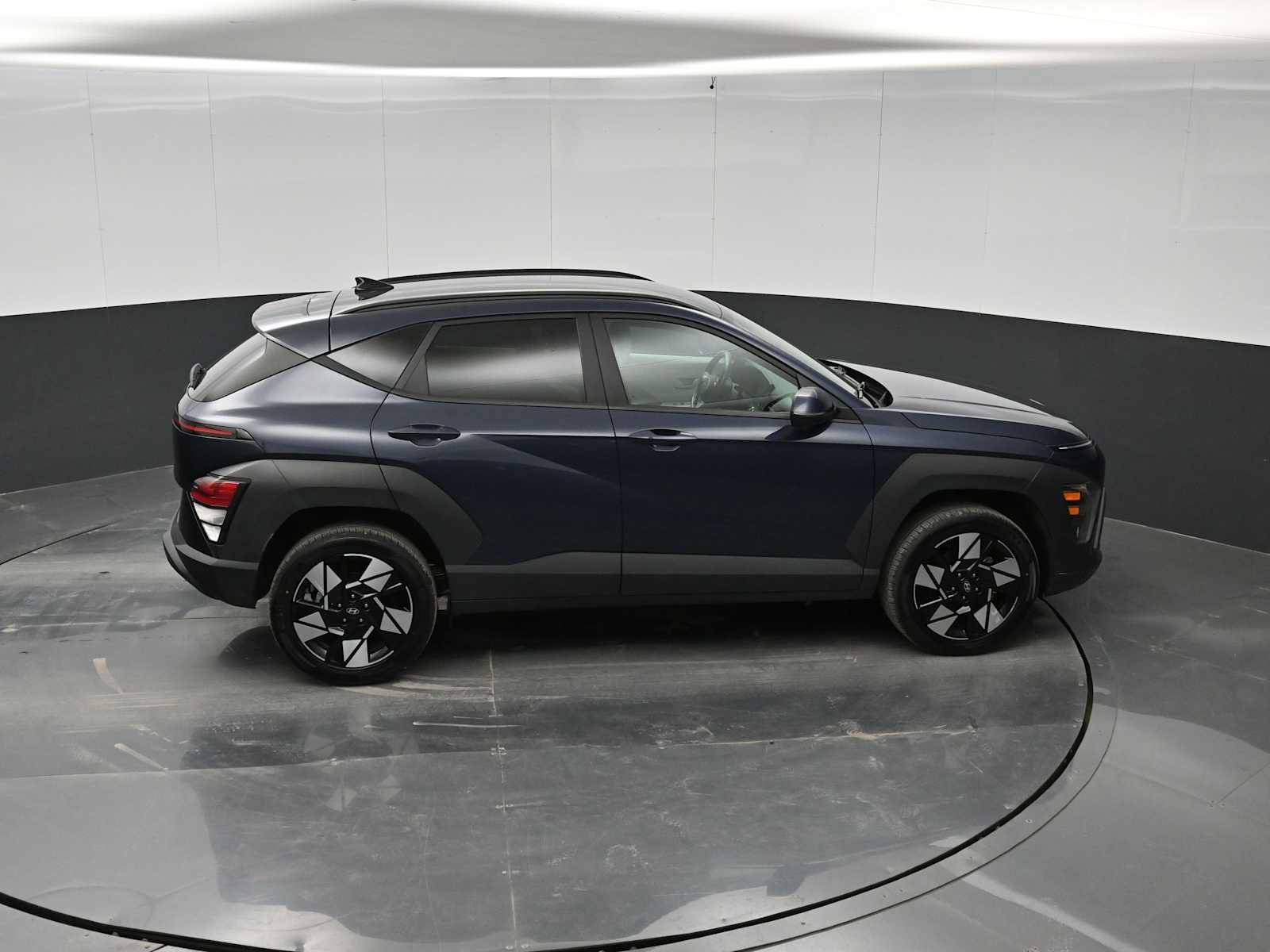 Used 2024 Hyundai Kona SEL AWD/4WD image 35