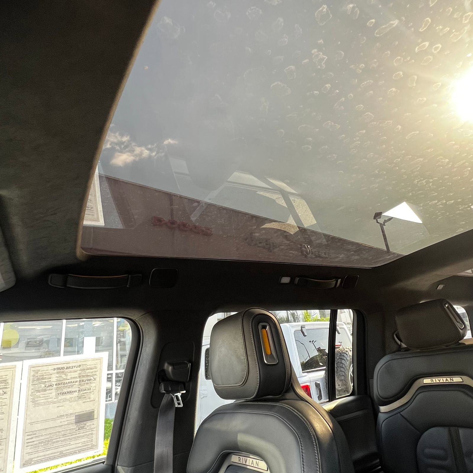 Used 2023 Rivian R1S Adventure AWD/4WD image 16
