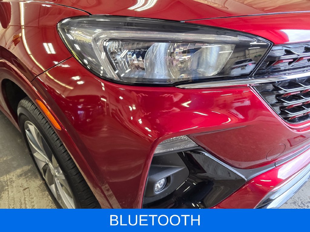 Used 2023 Buick Encore GX Select w/ Sport Touring Package AWD/4WD image 5