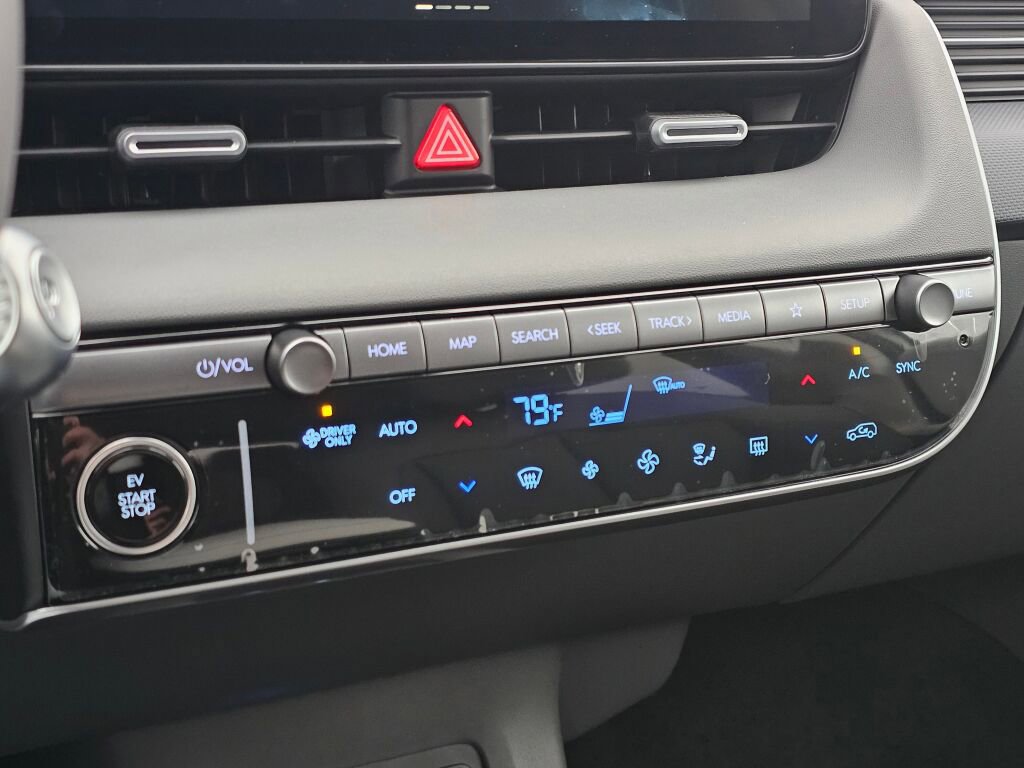 Used 2026 Hyundai Ioniq 5 SEL image 22