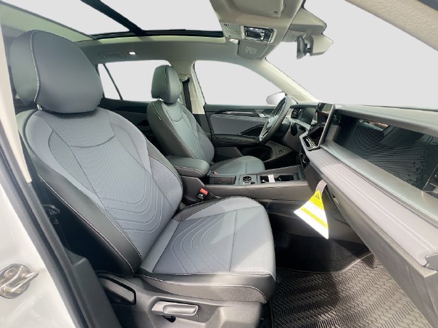 New 2026 Volkswagen Tiguan SE AWD/4WD image 27
