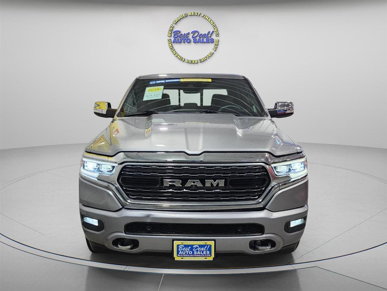 Used 2019 RAM 1500 Limited w/ Advanced Safety Group AWD/4WD image 9