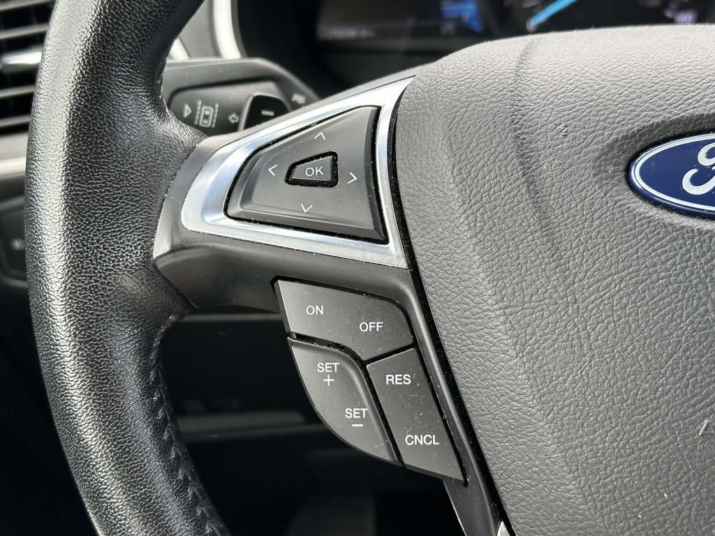 Used 2019 Ford Edge SEL w/ Equipment Group 201A AWD/4WD image 20