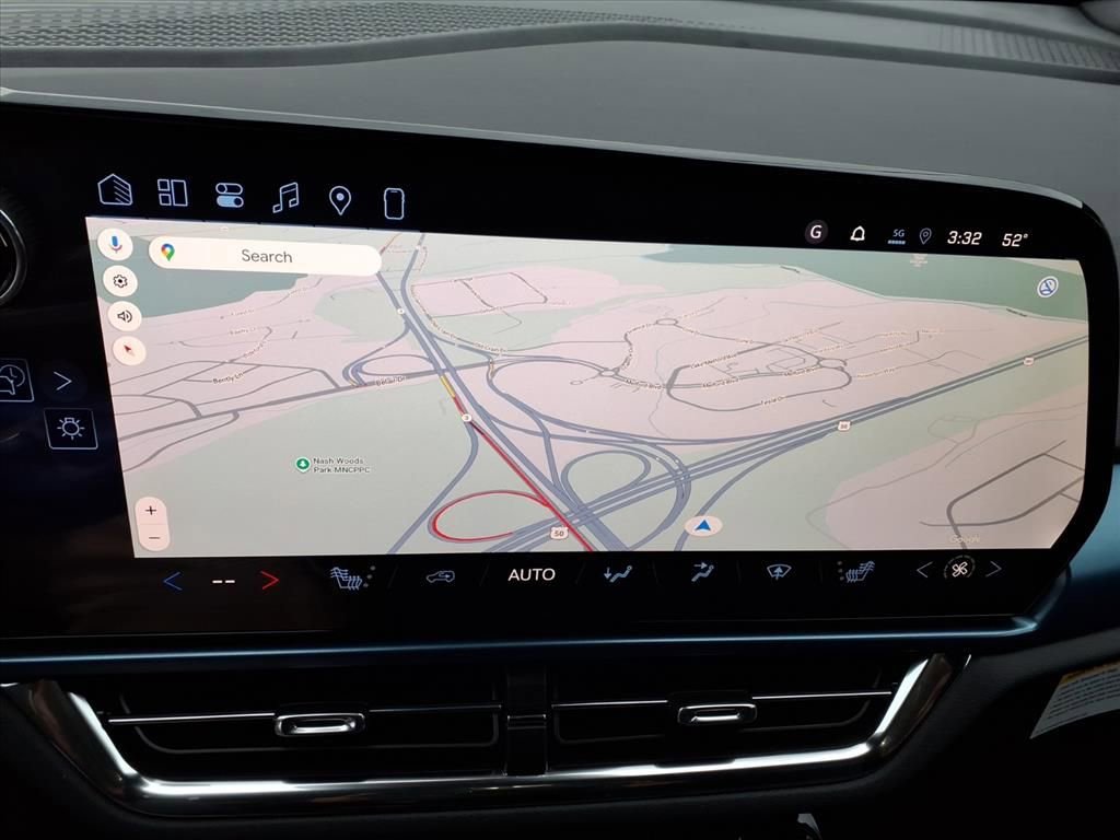 New 2026 Chevrolet Equinox EV LT image 19