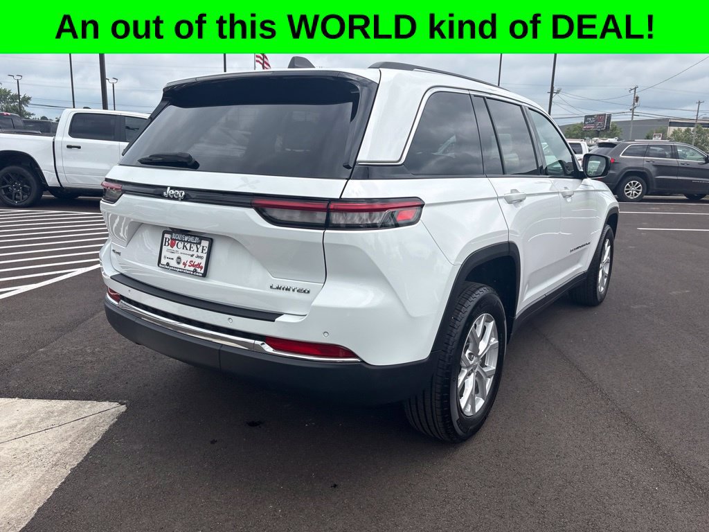 Used 2023 Jeep Grand Cherokee Limited AWD/4WD image 3