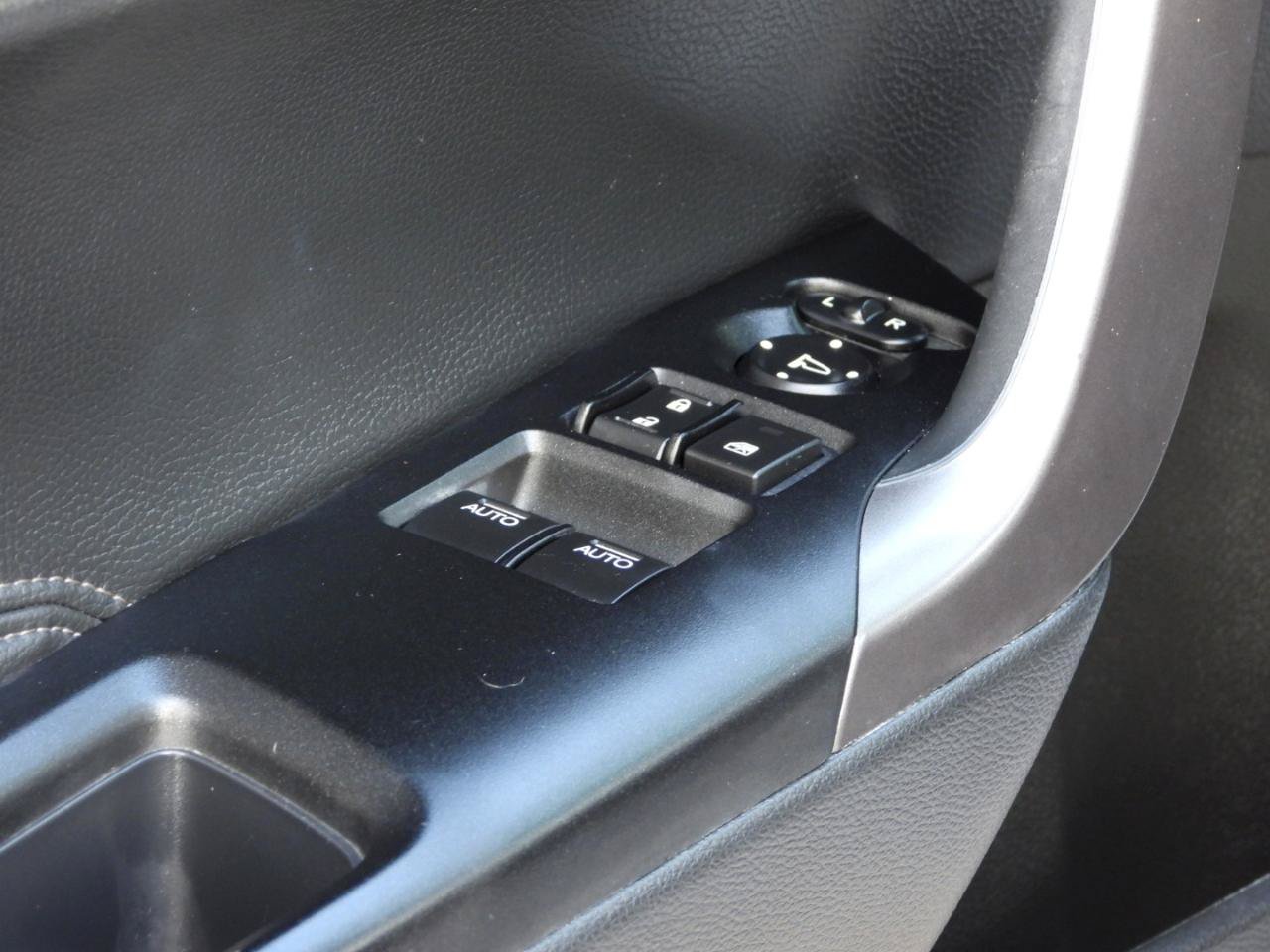 Used 2016 Honda Accord EX-L image 57
