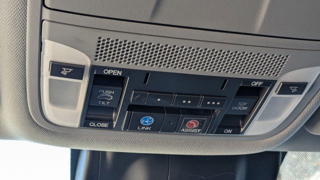 Used 2018 Acura MDX w/ Advance & Entertainment image 22