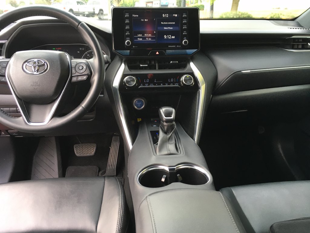 Used 2021 Toyota Venza XLE w/ Carpet Mat Package (TMS) AWD/4WD image 23