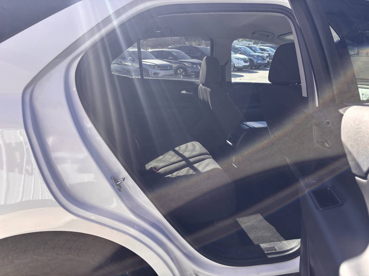 Used 2020 Chevrolet Equinox LT w/ Driver Convenience Package FWD image 19