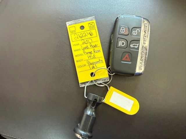 Used 2017 Land Rover Range Rover HSE AWD/4WD image 33