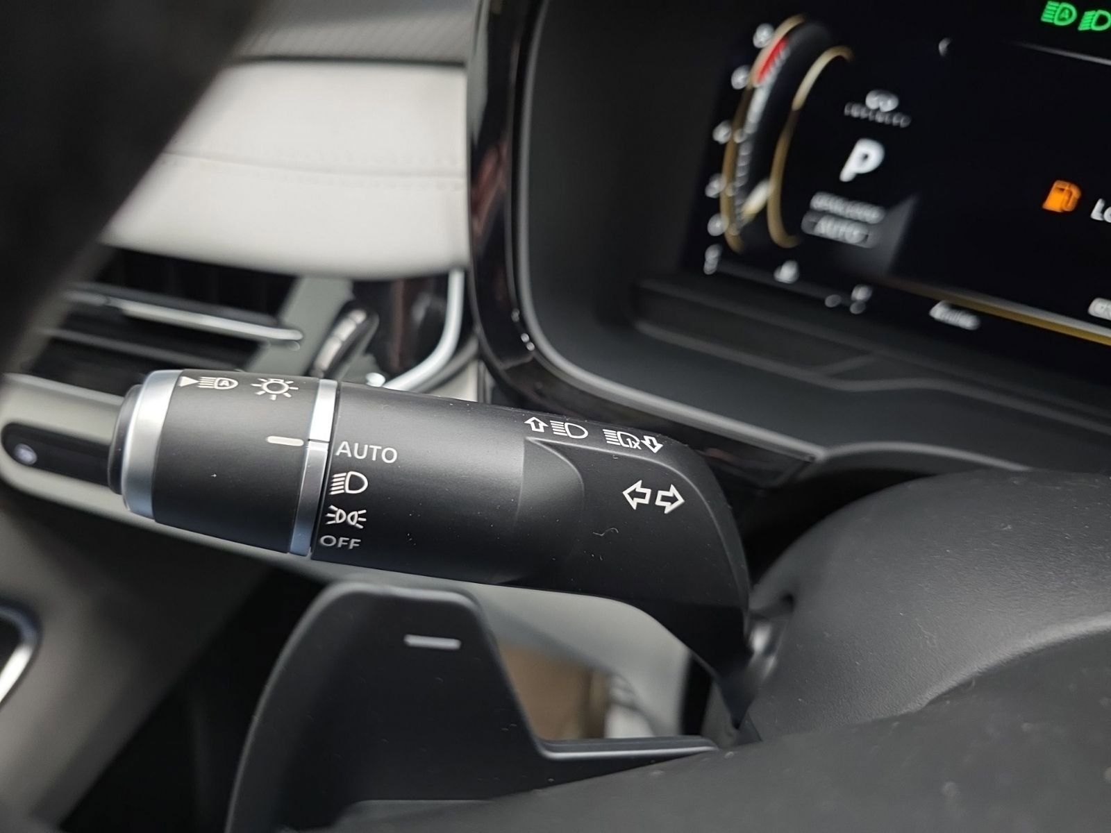 New 2026 INFINITI QX60 Luxe w/ Cargo Package image 44