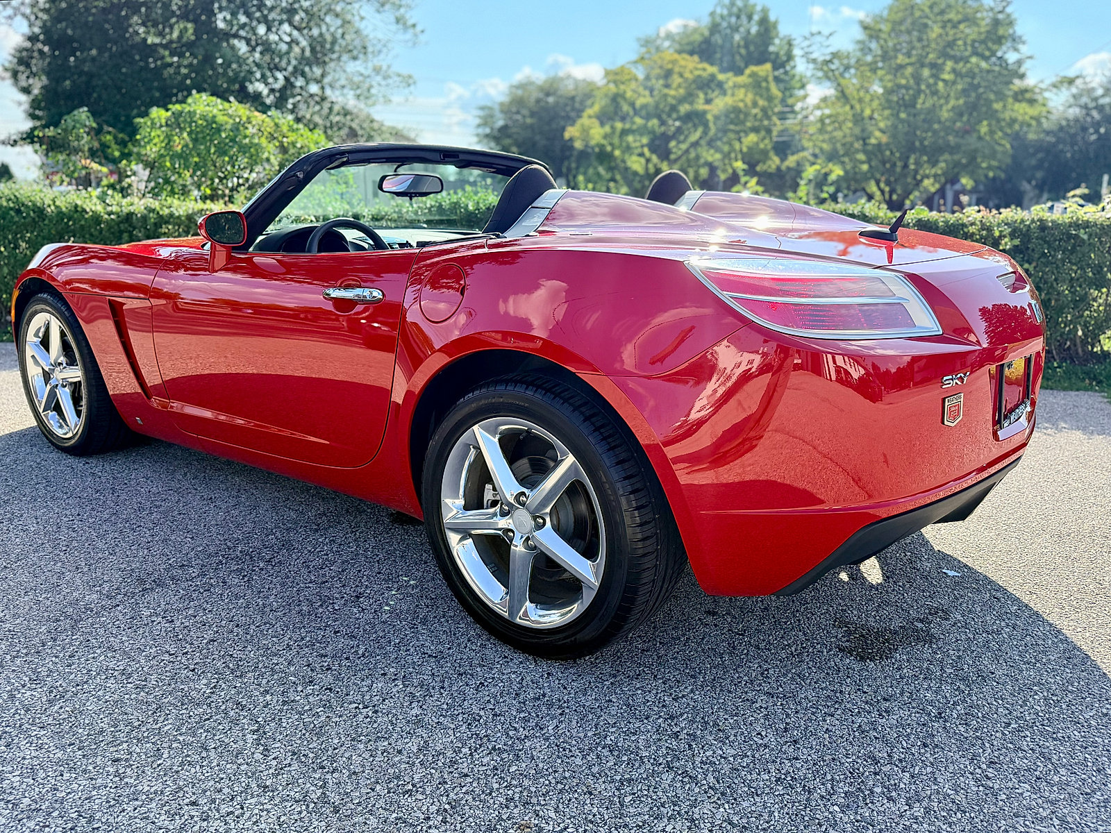 Used 2007 Saturn Sky RWD image 7