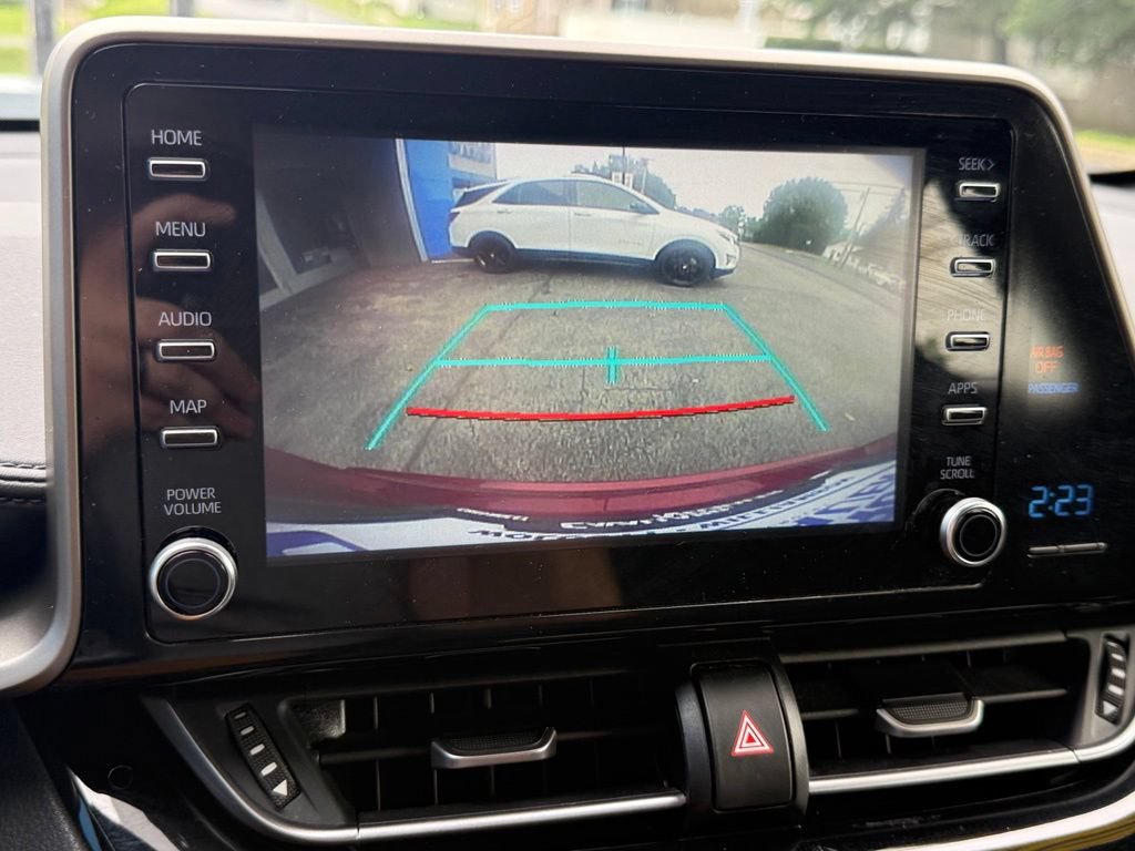 Used 2019 Toyota C-HR XLE FWD image 53