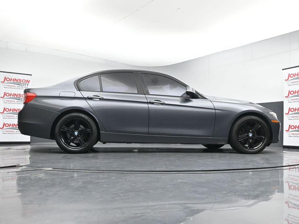 Used 2013 BMW 328i Sedan RWD image 38