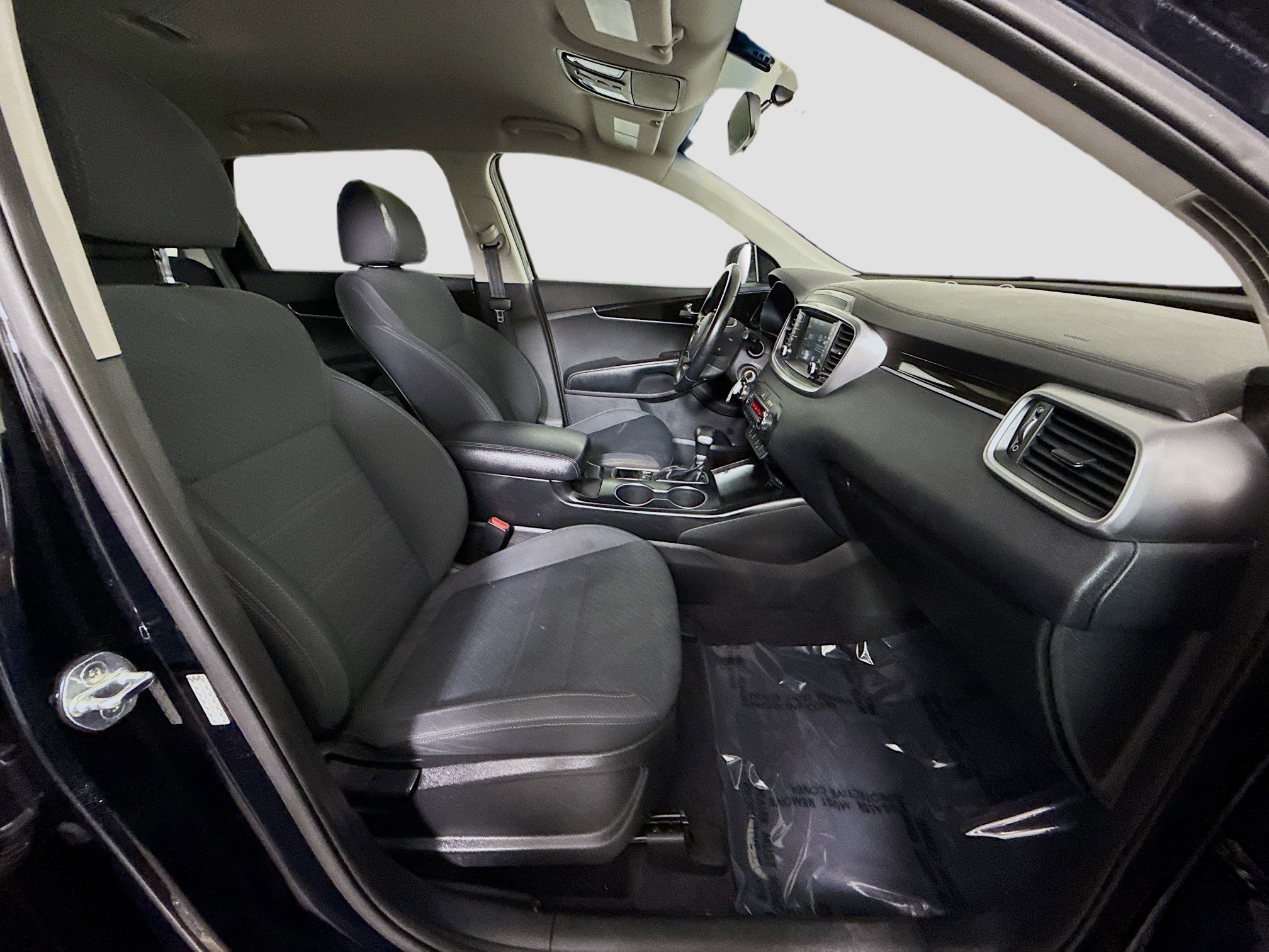 Used 2020 Kia Sorento LX w/ LX I4 Convenience Package image 28