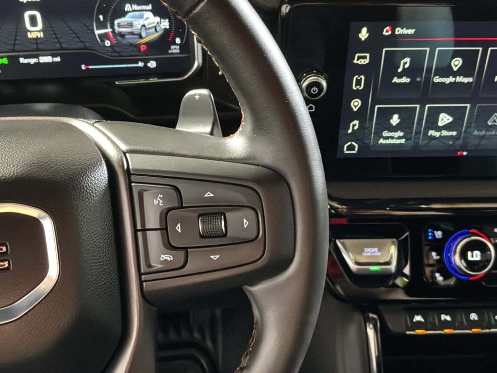 Used 2025 GMC Sierra 1500 AT4 w/ Technology Package AWD/4WD image 28