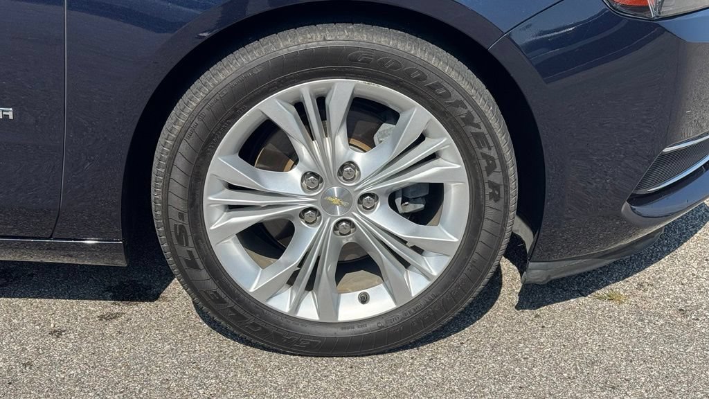 Used 2015 Chevrolet Impala LT w/ Convenience Package FWD image 7