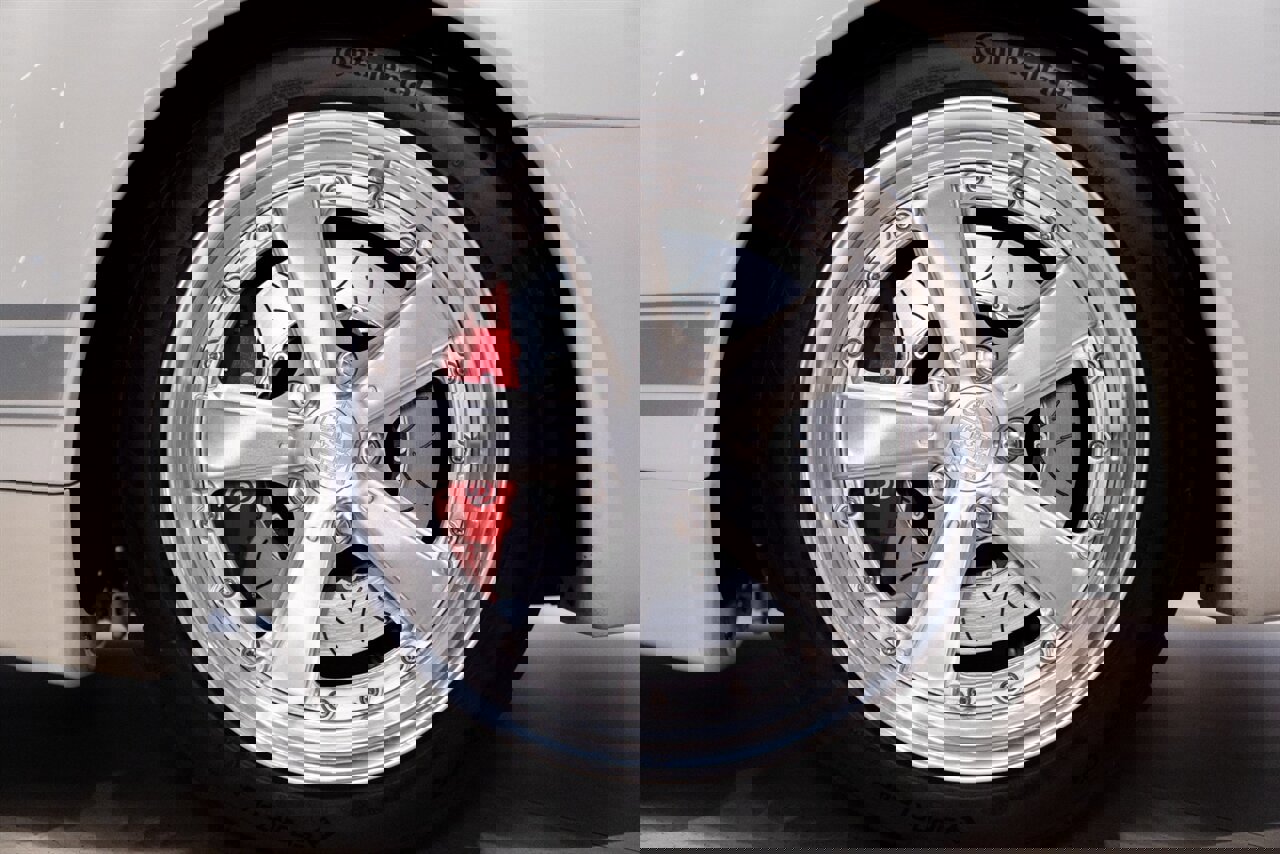 Used 1995 Porsche 911 Carrera image 14