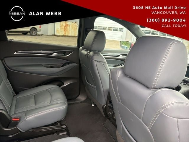 Used 2022 Buick Enclave Premium AWD/4WD image 23