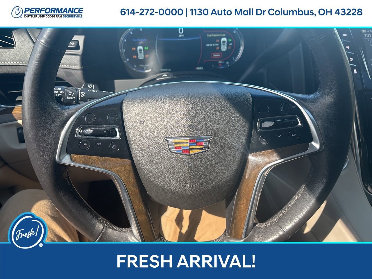 Used 2020 Cadillac Escalade Premium Luxury image 21