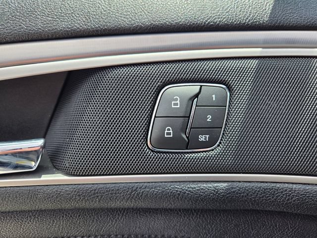 Used 2020 Lincoln MKZ FWD image 21