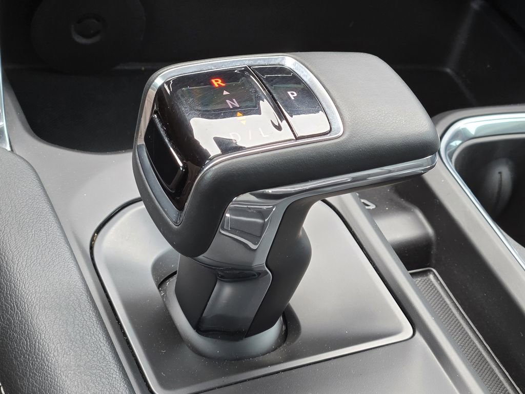 Used 2024 GMC Sierra 1500 Denali w/ Technology Package AWD/4WD image 31