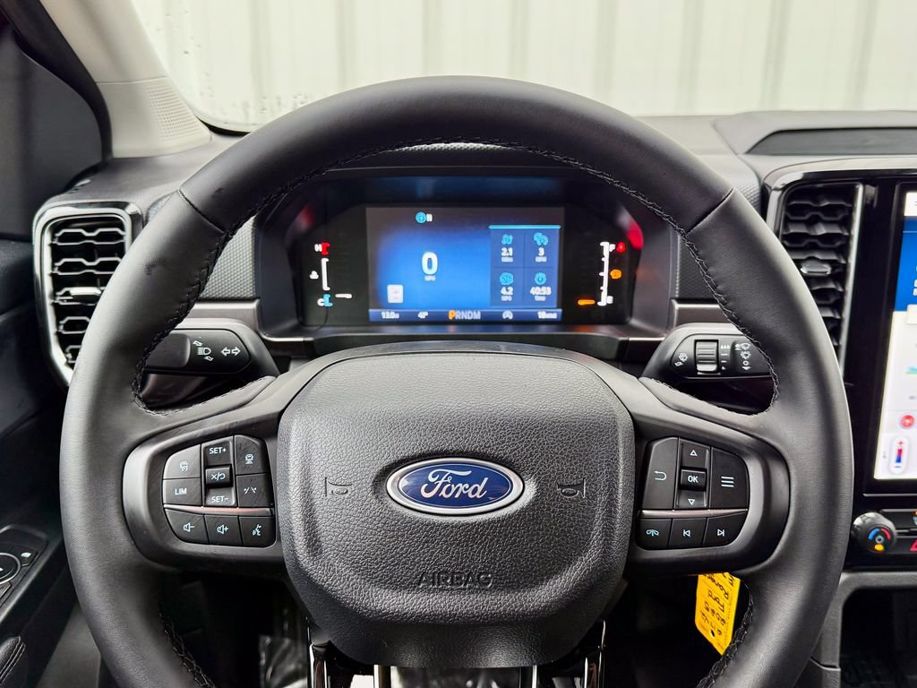 New 2025 Ford Ranger XLT w/ FX4 Off-Road Package AWD/4WD image 24