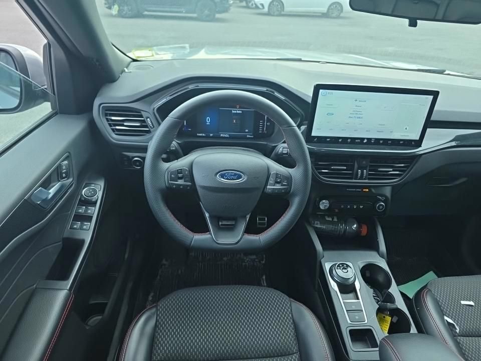 Certified 2023 Ford Escape ST-Line Select w/ Tech Pack #1 AWD/4WD image 6