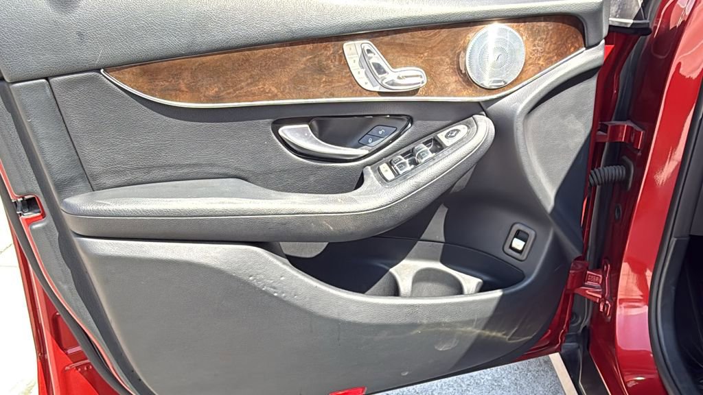 Used 2017 Mercedes-Benz GLC 300 GLC 300 Coupe image 20