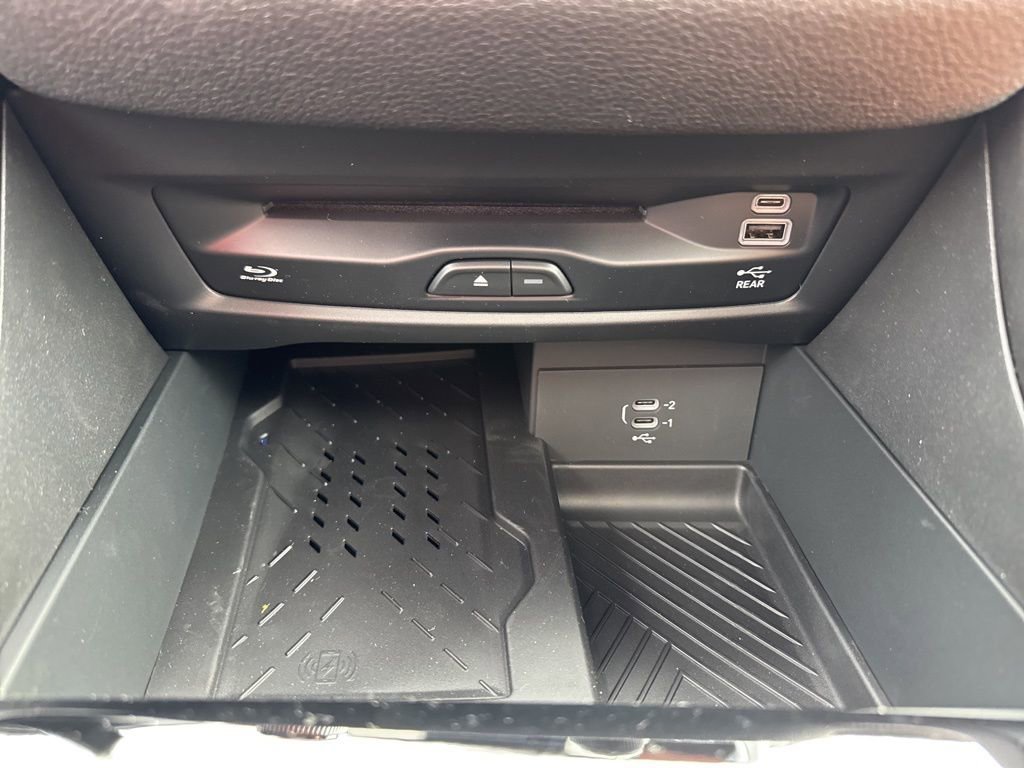 New 2026 Chrysler Pacifica Pinnacle AWD/4WD image 21