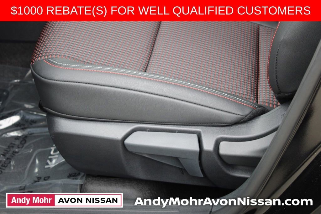 New 2026 Nissan Kicks SR w/ Cold Weather Package image 10