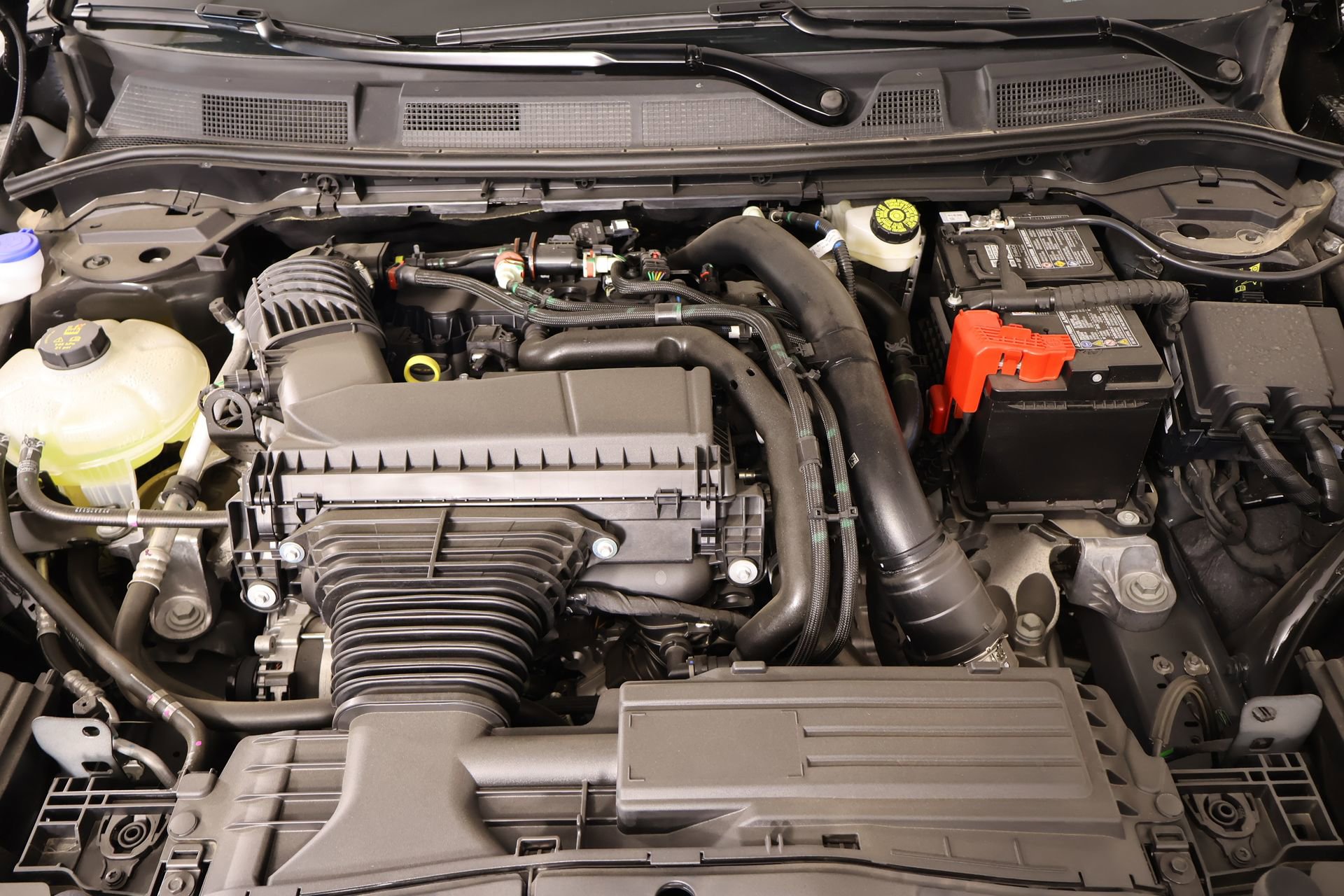 New 2026 Lincoln Corsair Premiere image 21