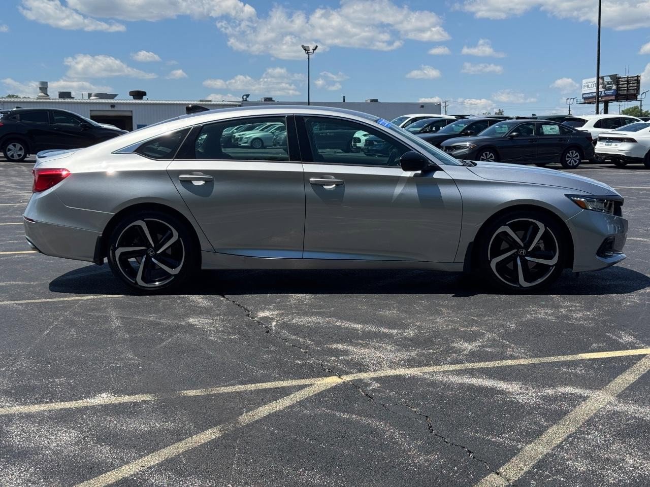 Certified 2022 Honda Accord Sport image 3